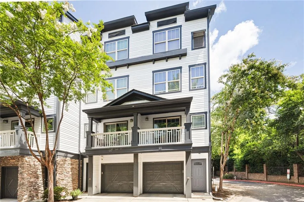 221 Semel Circle Nw Unit 277, Atlanta, Georgia 30309, 1 Bedroom Bedrooms, ,1 BathroomBathrooms,Residential,For Sale,221 Semel Circle Nw Unit 277,7675637