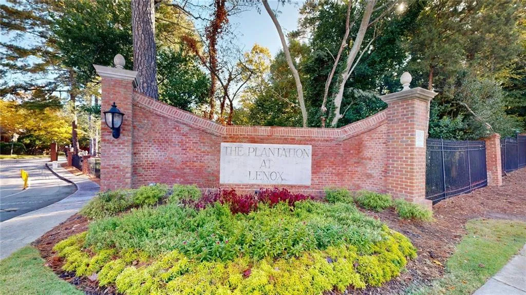 25205 Plantation Drive Ne Unit 205, Atlanta, Georgia 30324, 2 Bedrooms Bedrooms, 0 ,2 BathroomsBathrooms,Residential,For Sale,25205 Plantation Drive Ne Unit 205,7680498