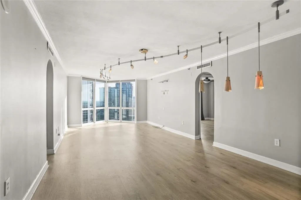 2870 Pharr Court South Nw Unit 2506, Atlanta, Georgia 30305, 2 Bedrooms Bedrooms, ,2 BathroomsBathrooms,Residential,For Sale,2870 Pharr Court South Nw Unit 2506,7688512