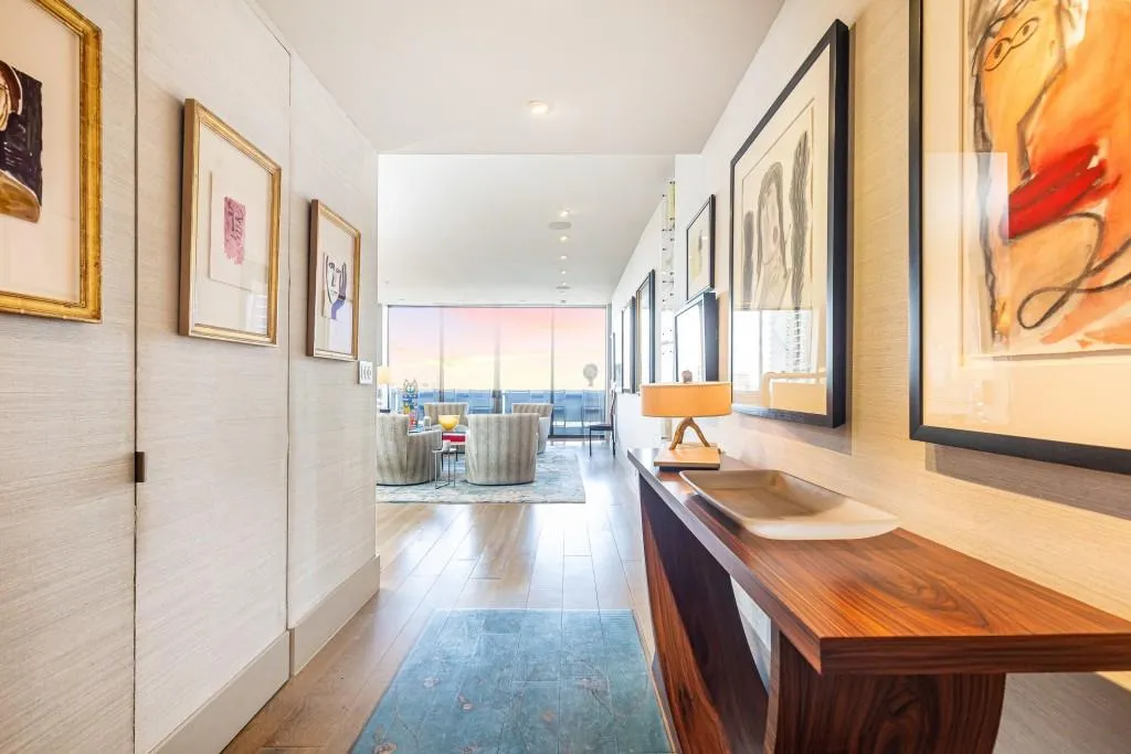 2575 Peachtree Road Ne Unit 23d, Atlanta, Georgia 30305, 2 Bedrooms Bedrooms, ,2 BathroomsBathrooms,Residential,For Sale,2575 Peachtree Road Ne Unit 23d,7691301