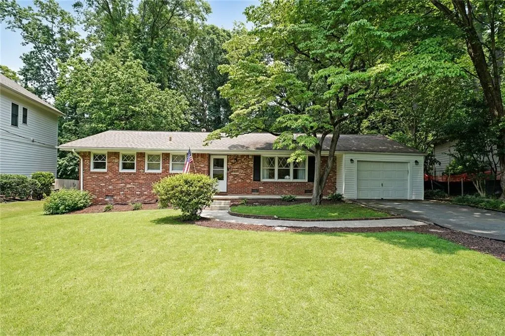 2394 Burch Circle Ne, Brookhaven, Georgia 30319, 4 Bedrooms Bedrooms, ,3 BathroomsBathrooms,Residential,Sold,2394 Burch Circle Ne,7589104