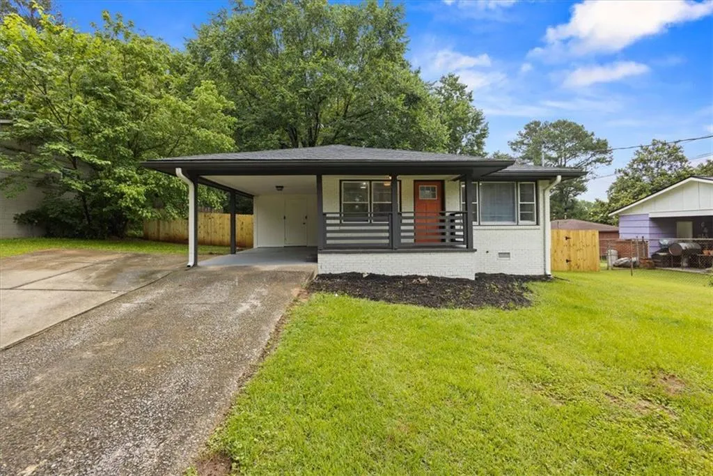 1553 Mccallie Boulevard Nw, Atlanta, Georgia 30318, 3 Bedrooms Bedrooms, ,2 BathroomsBathrooms,Residential,For Sale,1553 Mccallie Boulevard Nw,7693007