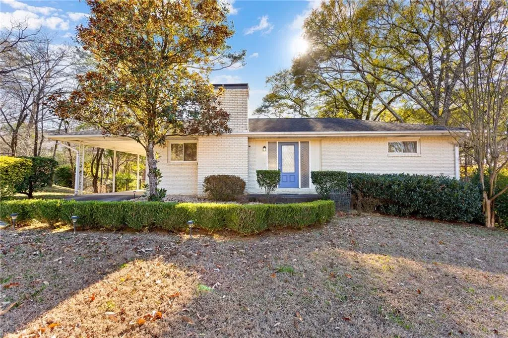 2316 Elmwood Drive Se, Atlanta, Georgia 30339, 3 Bedrooms Bedrooms, ,2 BathroomsBathrooms,Residential,For Sale,2316 Elmwood Drive Se,7691144