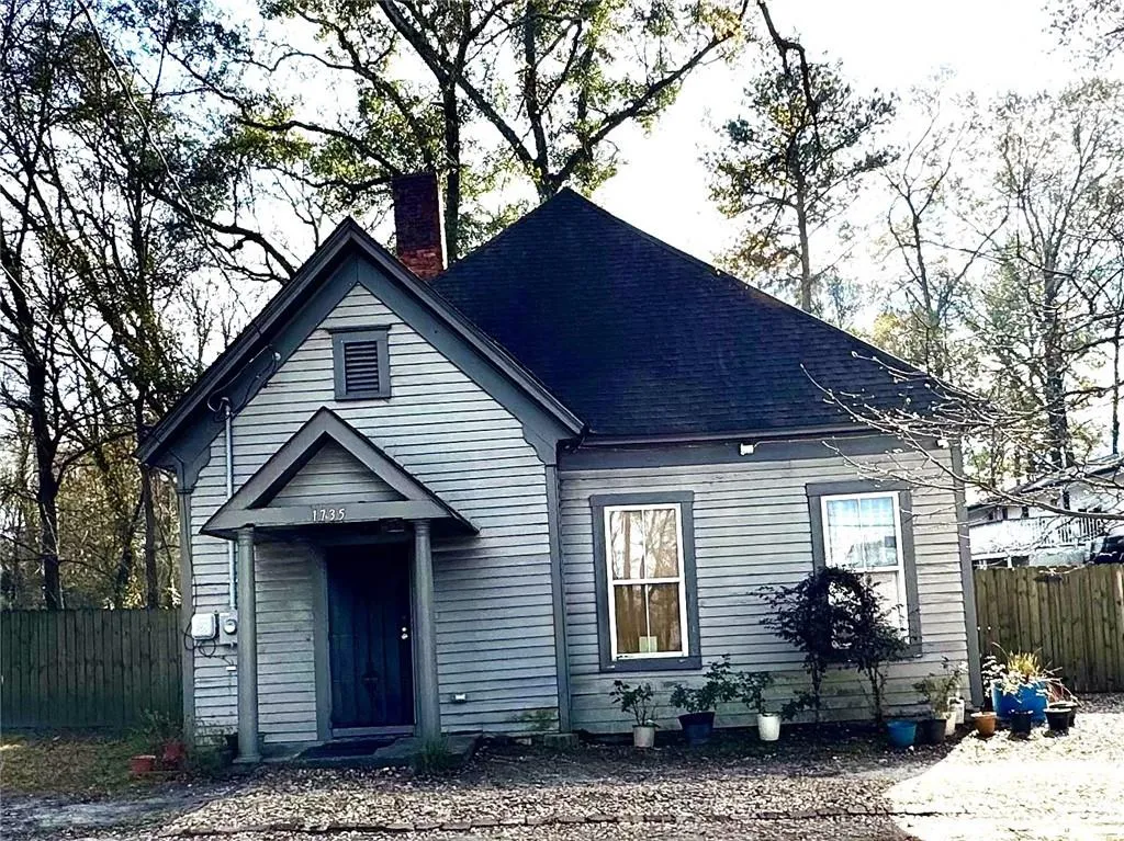 1735 Bolton Road Nw, Atlanta, Georgia 30318, 2 Bedrooms Bedrooms, ,1 BathroomBathrooms,Residential,For Sale,1735 Bolton Road Nw,7693188