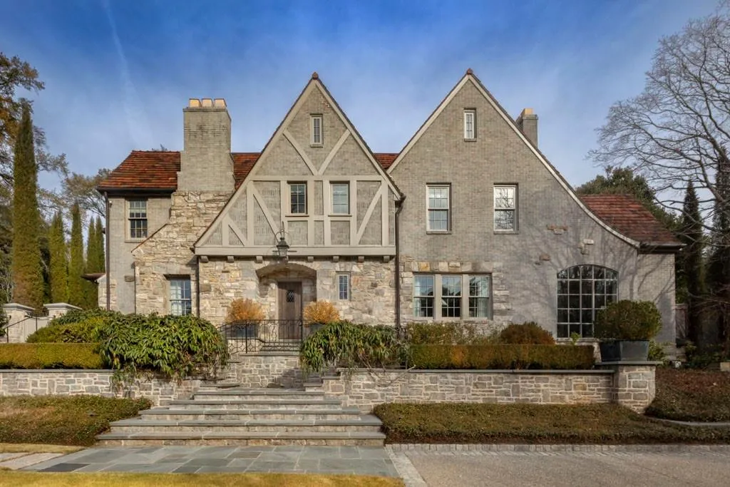 455 Peachtree Battle Avenue Nw, Atlanta, Georgia 30305, 6 Bedrooms Bedrooms, ,7 BathroomsBathrooms,Residential,For Sale,455 Peachtree Battle Avenue Nw,7693520