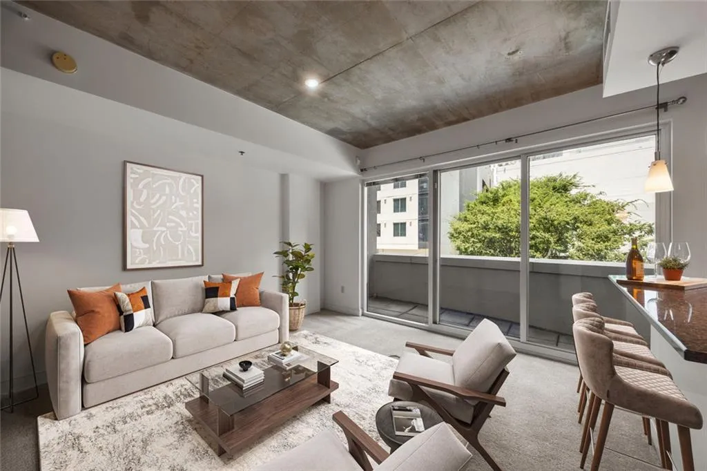 44 Peachtree Place Nw Unit 428, Atlanta, Georgia 30309, 1 Bedroom Bedrooms, 0 ,1 BathroomBathrooms,Residential,For Sale,44 Peachtree Place Nw Unit 428,7695602