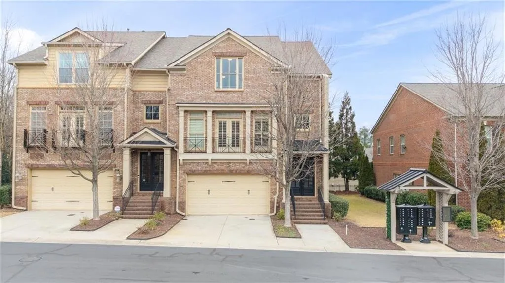 5564 High Point Road, Atlanta, Georgia 30342, 4 Bedrooms Bedrooms, 0 ,4 BathroomsBathrooms,Residential,For Sale,5564 High Point Road,7692962