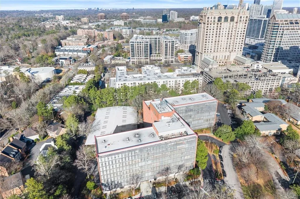 3060 Pharr Court Unit 313, Atlanta, Georgia 30305, 2 Bedrooms Bedrooms, 0 ,1 BathroomBathrooms,Residential,For Sale,3060 Pharr Court Unit 313,7703321