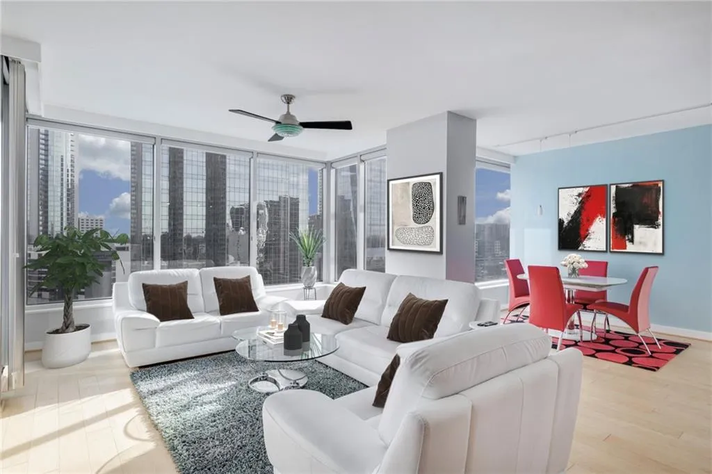 3338 Peachtree Road, Atlanta, Georgia 30326, 2 Bedrooms Bedrooms, 0 ,2 BathroomsBathrooms,Residential,For Sale,3338 Peachtree Road,7705453