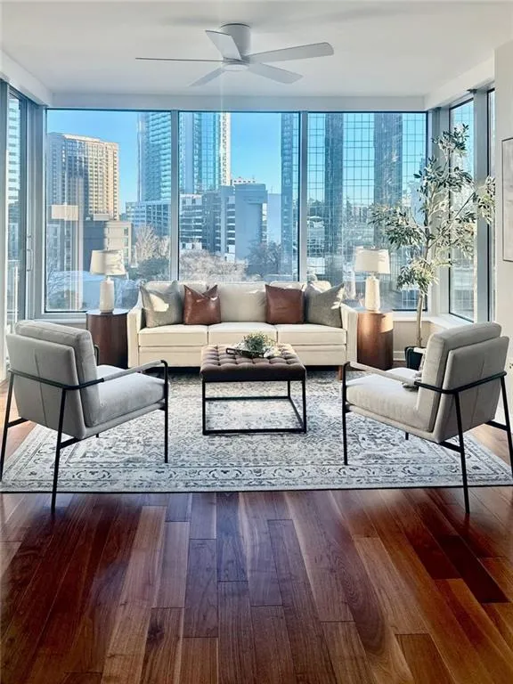 3338 Peachtree Road Ne Unit 709, Atlanta, Georgia 30326, 2 Bedrooms Bedrooms, 0 ,2 BathroomsBathrooms,Residential,For Sale,3338 Peachtree Road Ne Unit 709,7705784