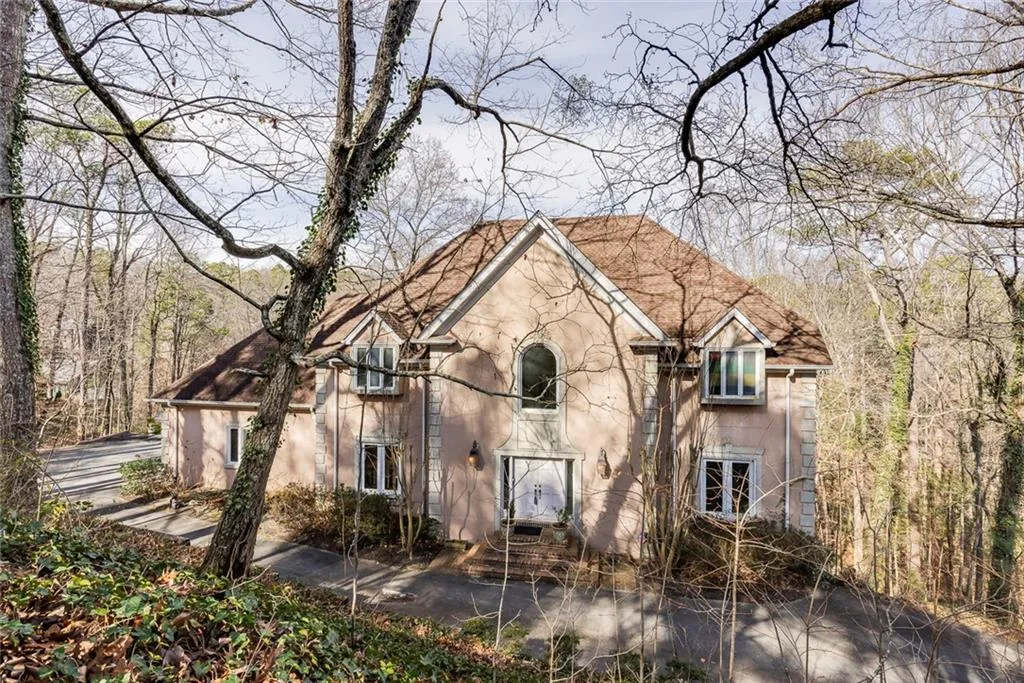 5105 Jett Forest Trail Nw, Atlanta, Georgia 30327, 5 Bedrooms Bedrooms, 0 ,4 BathroomsBathrooms,Residential,For Sale,5105 Jett Forest Trail Nw,7706833