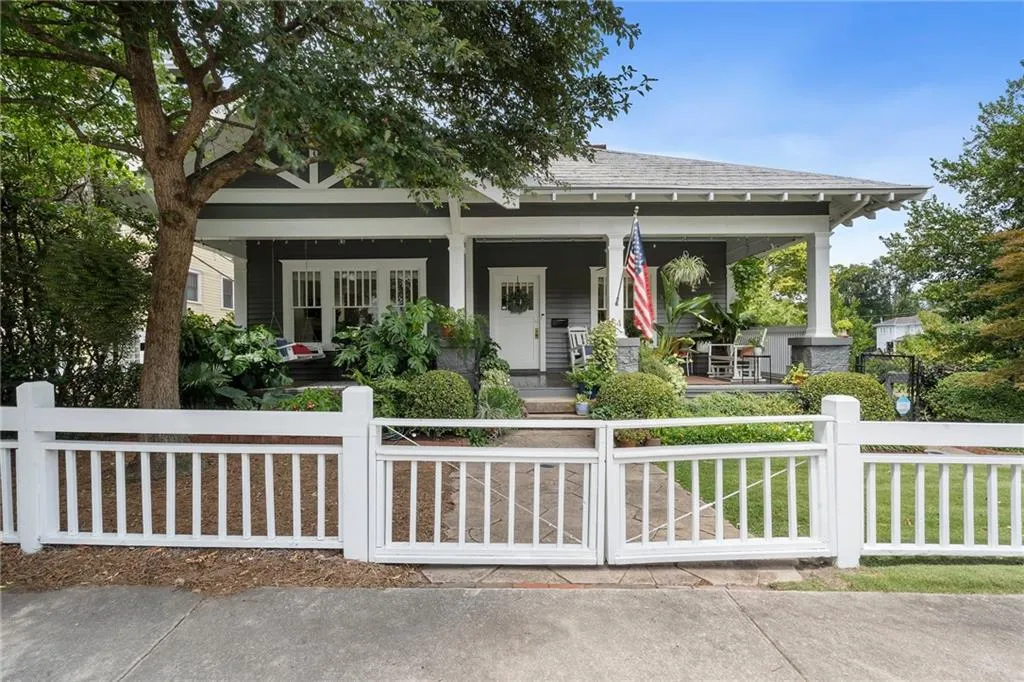 64 17th Street Ne, Atlanta, Georgia 30309, 0 ,Residential Income,For Sale,64 17th Street Ne,7706639