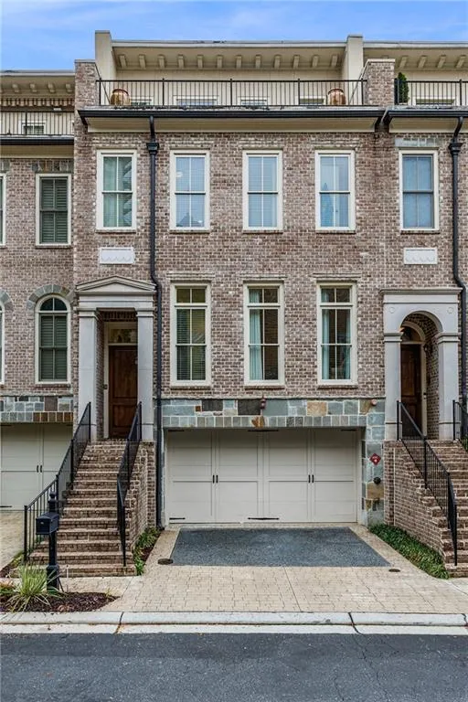 58 Sheridan Drive Ne Unit 25, Atlanta, Georgia 30305, 3 Bedrooms Bedrooms, 0 ,3 BathroomsBathrooms,Residential,For Sale,58 Sheridan Drive Ne Unit 25,7706812