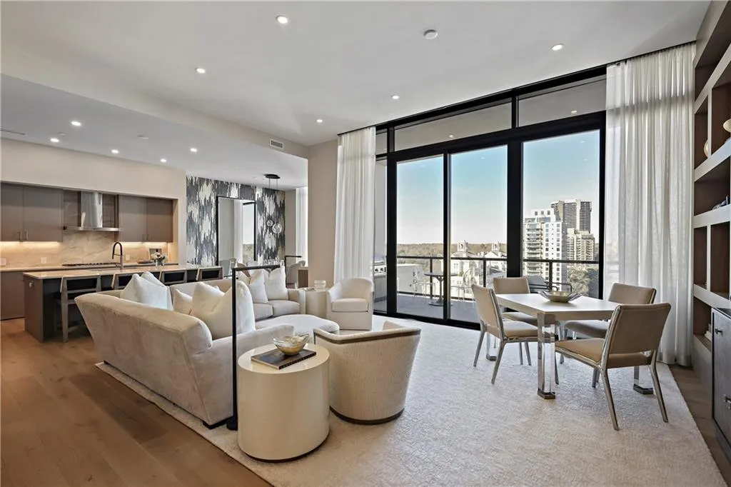 2425 Peachtree Road Ne Unit 1802, Atlanta, Georgia 30305, 2 Bedrooms Bedrooms, 0 ,2 BathroomsBathrooms,Residential,For Sale,2425 Peachtree Road Ne Unit 1802,7705513