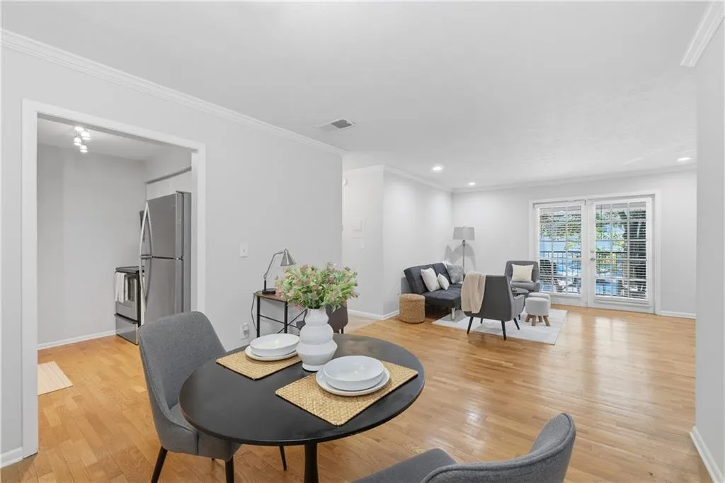 1150 Collier Road Nw Unit 6h, Atlanta, Georgia 30318, 1 Bedroom Bedrooms, 0 ,1 BathroomBathrooms,Residential,For Sale,1150 Collier Road Nw Unit 6h,7710545