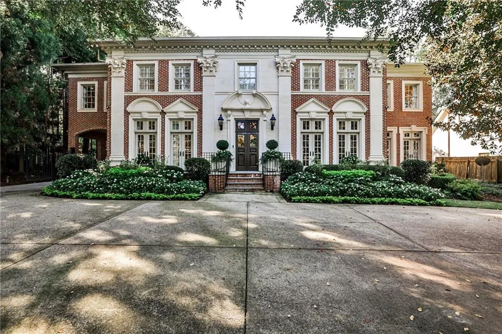 4401 Davidson Avenue Ne, Atlanta, Georgia 30319, 6 Bedrooms Bedrooms, 0 ,6 BathroomsBathrooms,Residential,For Sale,4401 Davidson Avenue Ne,7710907
