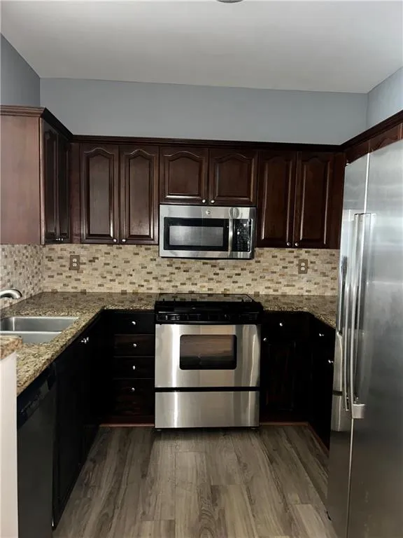 1502 River Green Drive Nw, Atlanta, Georgia 30327, 2 Bedrooms Bedrooms, 0 ,2 BathroomsBathrooms,Residential,For Sale,1502 River Green Drive Nw,7717538