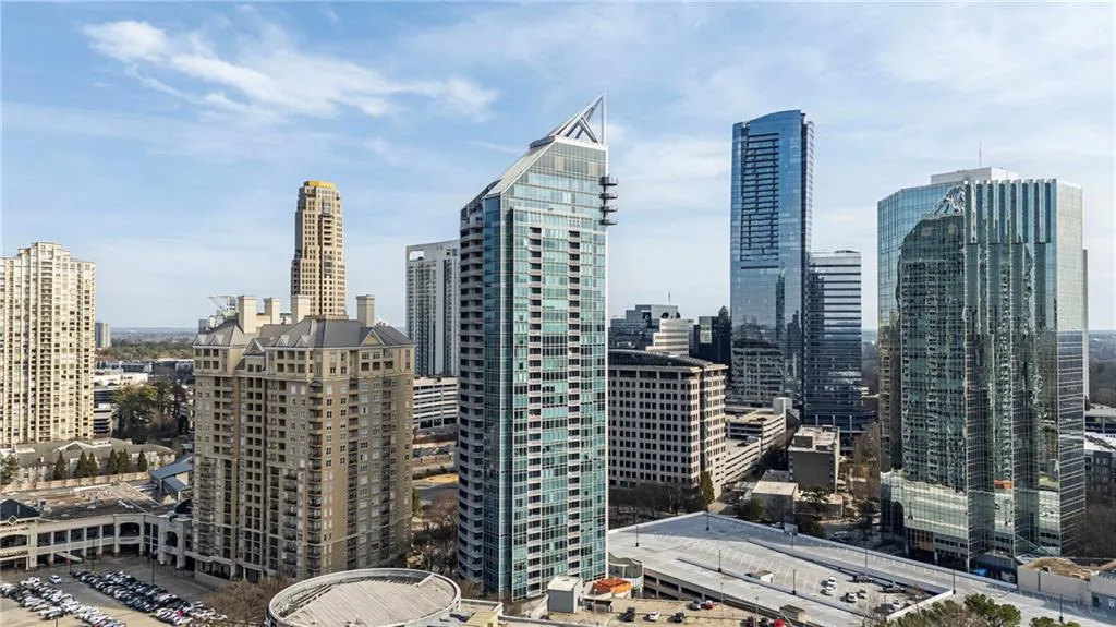 3338 Peachtree Road Ne Unit 705, Atlanta, Georgia 30326, 1 Bedroom Bedrooms, 0 ,1 BathroomBathrooms,Residential,For Sale,3338 Peachtree Road Ne Unit 705,7717223