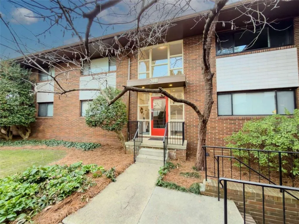 20 Nw 26th Street Nw Unit B-1, Atlanta, Georgia 30309, 1 Bedroom Bedrooms, 0 ,1 BathroomBathrooms,Residential,For Sale,20 Nw 26th Street Nw Unit B-1,7721613