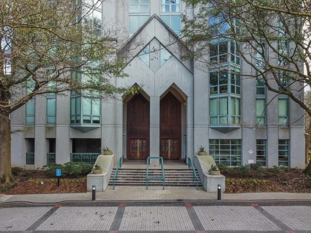 2870 Pharr Court South Nw Unit 2903, Atlanta, Georgia 30305, 1 Bedroom Bedrooms, 0 ,1 BathroomBathrooms,Residential,For Sale,2870 Pharr Court South Nw Unit 2903,7726486