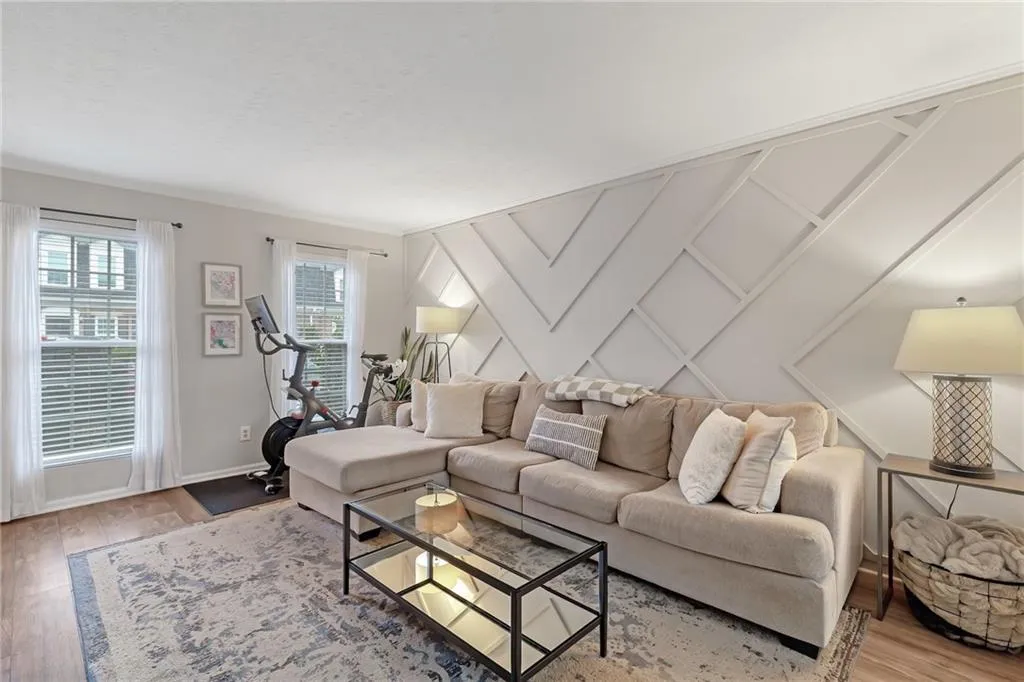 12 Surry County Place Nw, Atlanta, Georgia 30318, 2 Bedrooms Bedrooms, 0 ,2 BathroomsBathrooms,Residential,For Sale,12 Surry County Place Nw,7725887