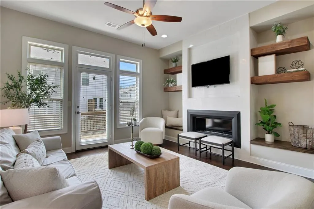 4103 Township Parkway, Atlanta, Georgia 30342, 2 Bedrooms Bedrooms, 0 ,2 BathroomsBathrooms,Residential,For Sale,4103 Township Parkway,7729566