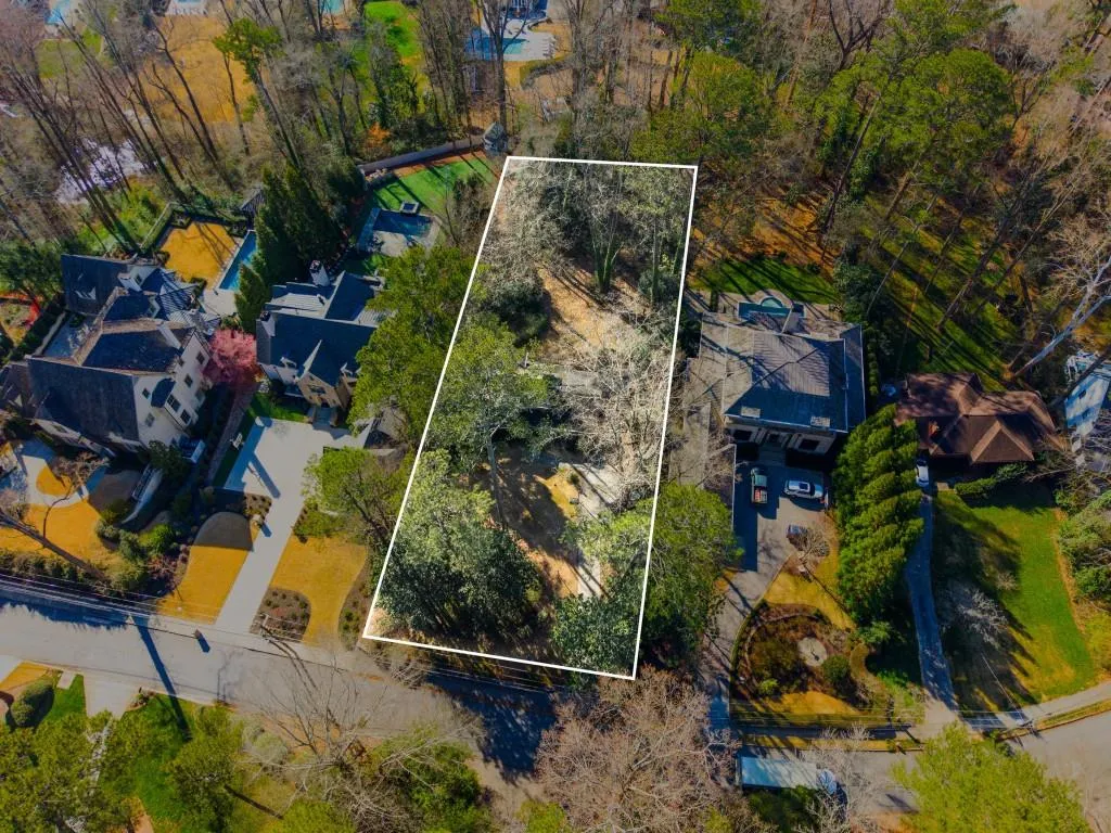 410 Hillside Drive Nw, Atlanta, Georgia 30342, 3 Bedrooms Bedrooms, 0 ,4 BathroomsBathrooms,Land,For Sale,410 Hillside Drive Nw,7730408