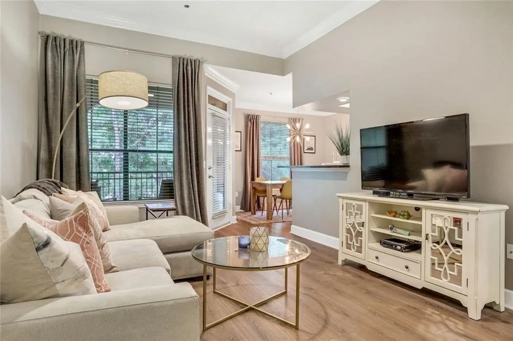 3777 Peachtree Road Unit 1233, Brookhaven, Georgia 30319, 1 Bedroom Bedrooms, 0 ,1 BathroomBathrooms,Residential,Sold,3777 Peachtree Road Unit 1233,7730427