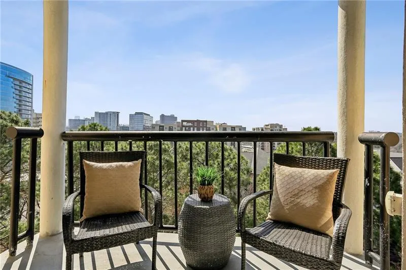 1 Biscayne Drive Nw Unit Ph6, Atlanta, Georgia 30309, 1 Bedroom Bedrooms, 0 ,1 BathroomBathrooms,Residential,For Sale,1 Biscayne Drive Nw Unit Ph6,7712019