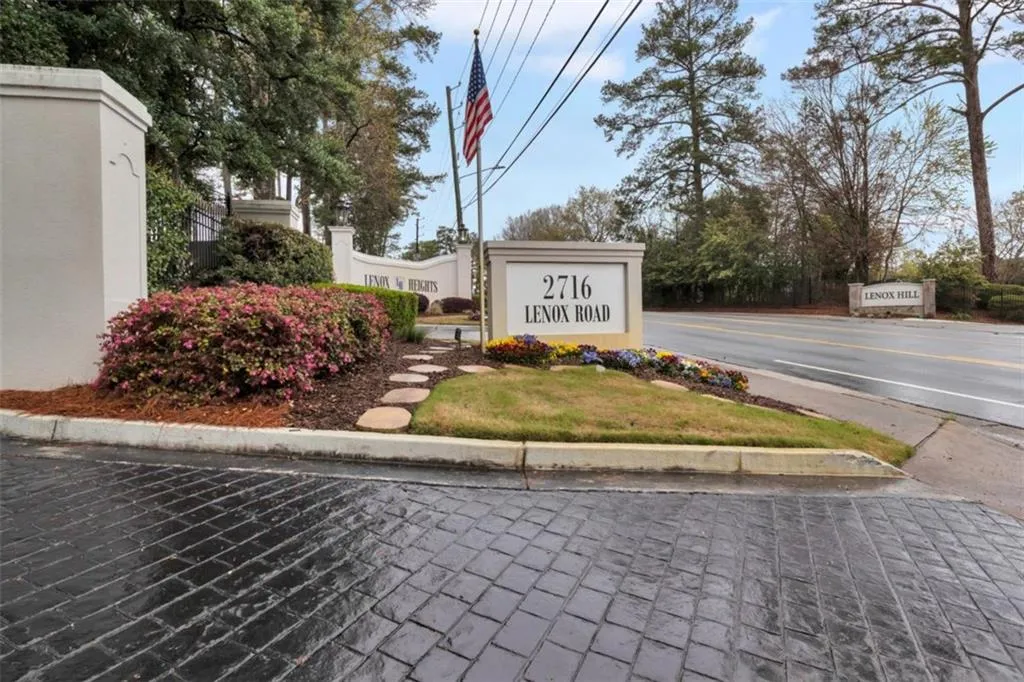 1114 Pine Heights Drive, Atlanta, Georgia 30324, 2 Bedrooms Bedrooms, 0 ,2 BathroomsBathrooms,Residential,For Sale,1114 Pine Heights Drive,7739405