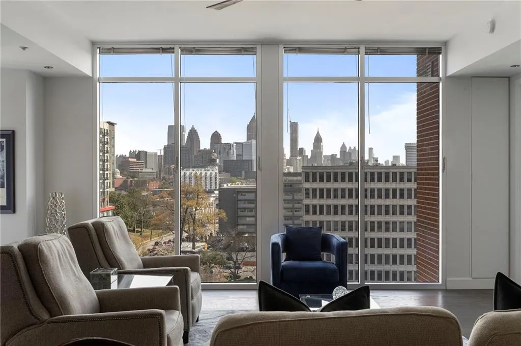 1820 Peachtree Street Nw Unit 802, Atlanta, Georgia 30309, 3 Bedrooms Bedrooms, 0 ,3 BathroomsBathrooms,Residential,For Sale,1820 Peachtree Street Nw Unit 802,7739399