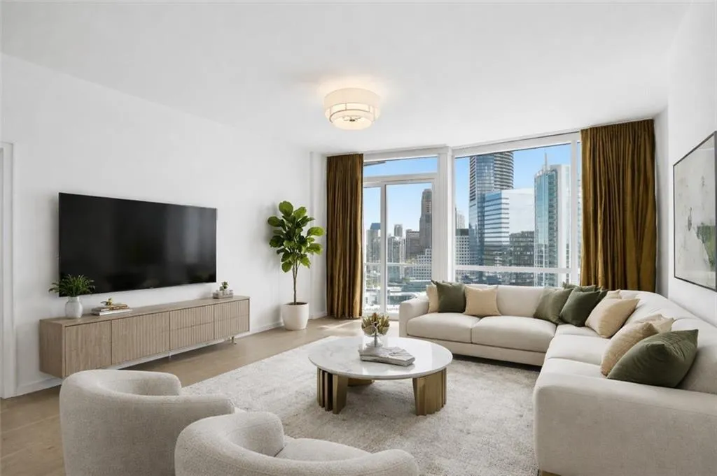 3325 Piedmont Road Ne Unit 1808, Atlanta, Georgia 30305, 1 Bedroom Bedrooms, 0 ,1 BathroomBathrooms,Residential,Sold,3325 Piedmont Road Ne Unit 1808,7745256