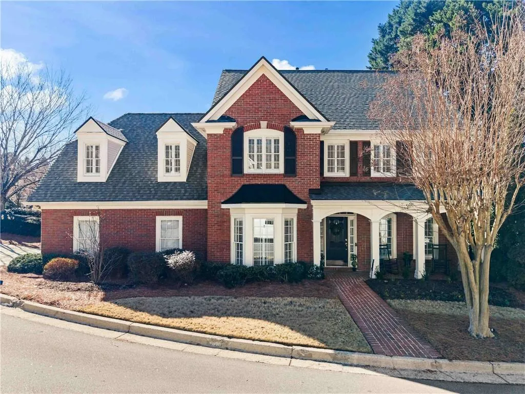 4120 Paran Pointe Drive, Atlanta, Georgia 30327, 4 Bedrooms Bedrooms, 0 ,3 BathroomsBathrooms,Residential,For Sale,4120 Paran Pointe Drive,7745328