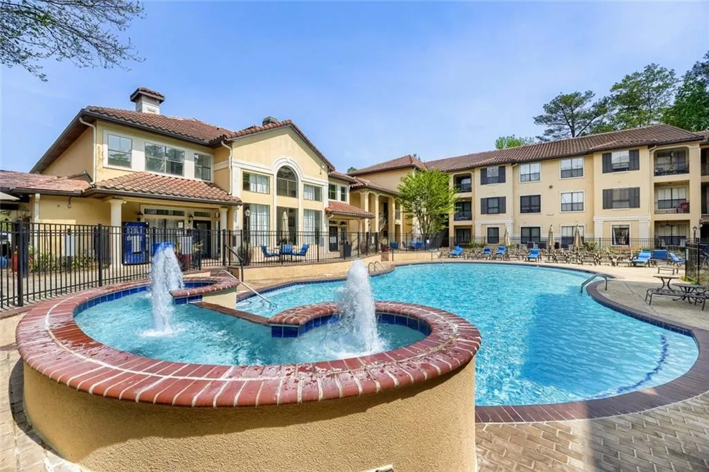 3777 Peachtree Road Ne Unit 1205, Brookhaven, Georgia 30319, 1 Bedroom Bedrooms, 0 ,1 BathroomBathrooms,Residential,For Sale,3777 Peachtree Road Ne Unit 1205,7749925