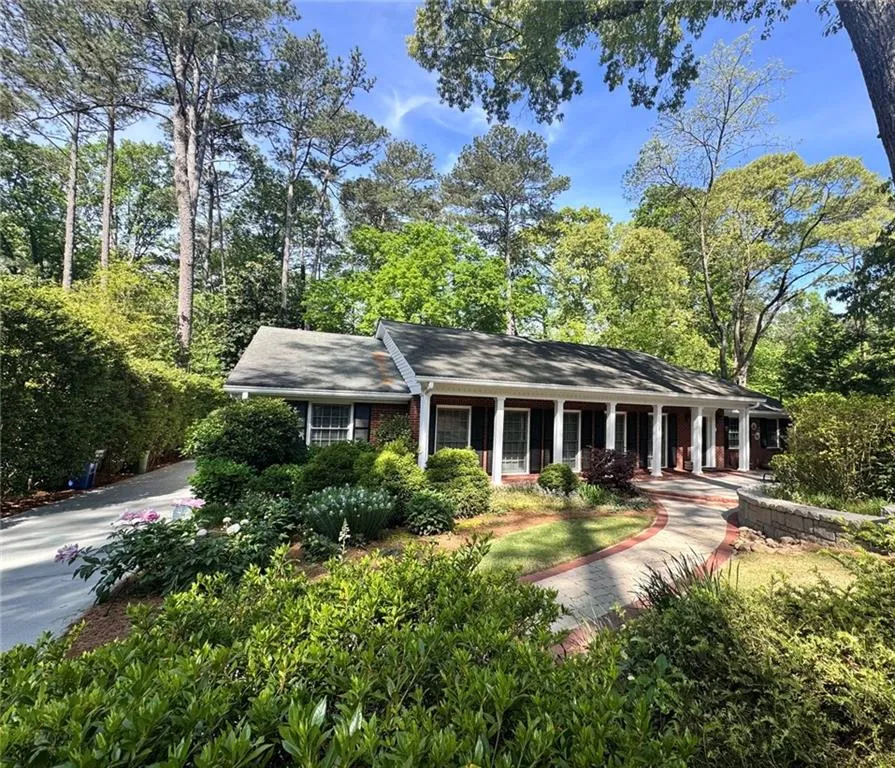 2898 Sequoyah Nw, Atlanta, Georgia 30327, 5 Bedrooms Bedrooms, 0 ,4 BathroomsBathrooms,Residential,For Sale,2898 Sequoyah Nw,7753972