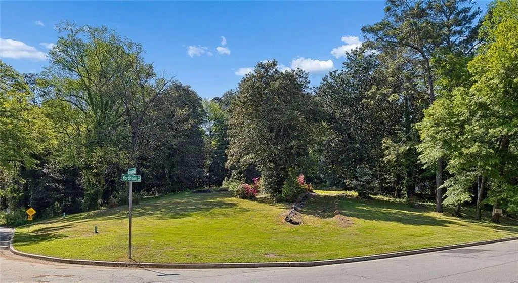 549 Broadland Road Nw, Atlanta, Georgia 30327, 0 ,Land,For Sale,549 Broadland Road Nw,7757777