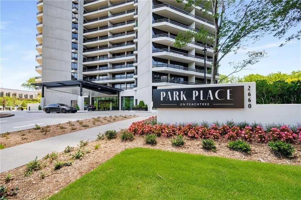 2660 Peachtree Road Nw Unit 15g, Atlanta, Georgia 30305, 2 Bedrooms Bedrooms, 0 ,2 BathroomsBathrooms,Residential,For Sale,2660 Peachtree Road Nw Unit 15g,7769950