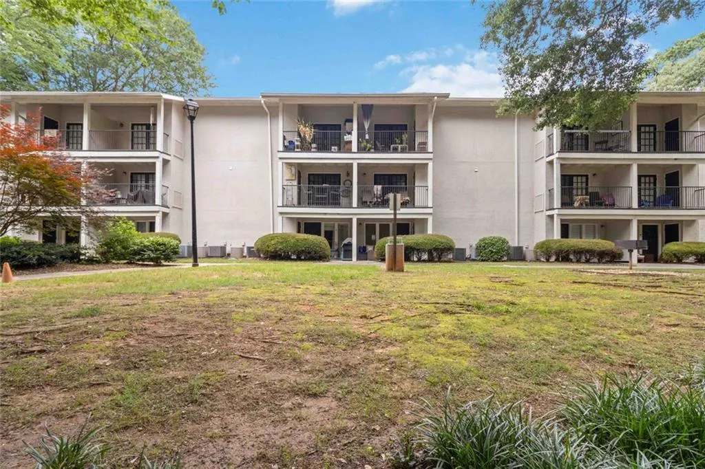 1150 Collier Road Nw Unit K23, Atlanta, Georgia 30318, 1 Bedroom Bedrooms, 0 ,1 BathroomBathrooms,Residential,For Sale,1150 Collier Road Nw Unit K23,7782358
