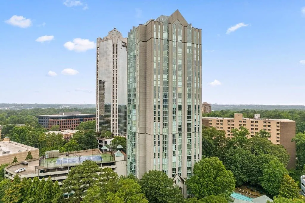 2870 Pharr Court South Nw Unit 203, Atlanta, Georgia 30305, 1 Bedroom Bedrooms, 0 ,1 BathroomBathrooms,Residential,For Sale,2870 Pharr Court South Nw Unit 203,7786133