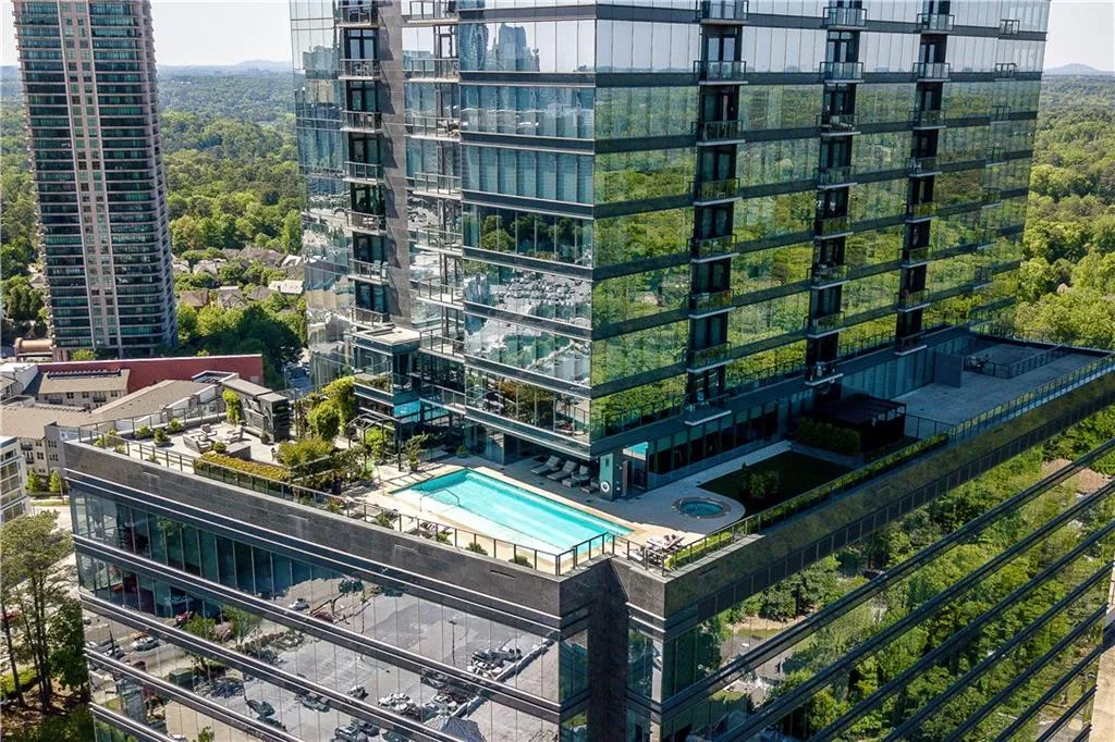 3630 Peachtree Road Ne Unit 2404, Atlanta, Georgia 30326, 2 Bedrooms Bedrooms, 0 ,2 BathroomsBathrooms,Residential,For Sale,3630 Peachtree Road Ne Unit 2404,7785016
