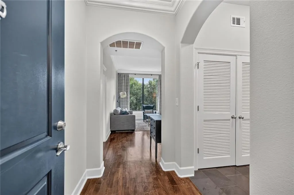 3445 Stratford Road Ne Unit 402, Atlanta, Georgia 30326, 1 Bedroom Bedrooms, 0 ,1 BathroomBathrooms,Residential,Sold,3445 Stratford Road Ne Unit 402,7789973