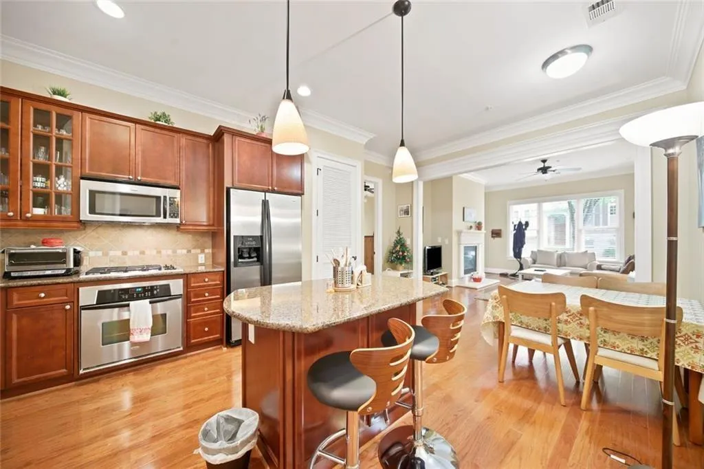 3635 E Paces Circle Ne Unit 1114, Atlanta, Georgia 30326, 2 Bedrooms Bedrooms, 0 ,2 BathroomsBathrooms,Residential,For Sale,3635 E Paces Circle Ne Unit 1114,7795600 3635 E Paces Circle Ne Unit 1114, Atlanta, Georgia 30326, 2 Bedrooms Bedrooms, 0 ,2 BathroomsBathrooms,Residential,For Sale,3635 E Paces Circle Ne Unit 1114,7795600
