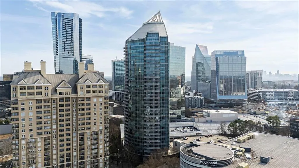 3338 Peachtree Road Ne Unit 705, Atlanta, Georgia 30326, 1 Bedroom Bedrooms, 0 ,1 BathroomBathrooms,Residential,For Sale,3338 Peachtree Road Ne Unit 705,7797657