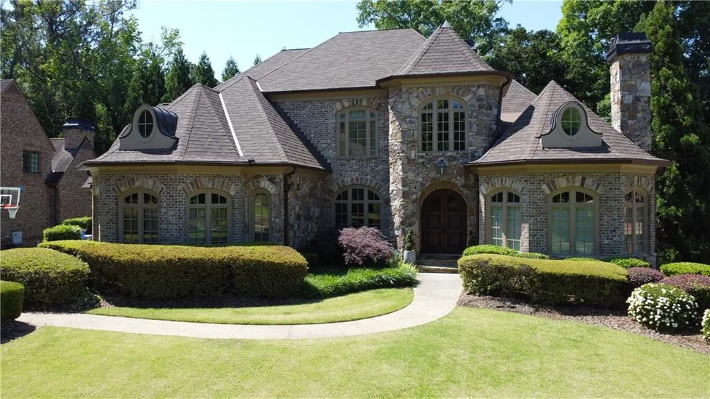 841 Camden Park Court Ne, Atlanta, Georgia 30342, 6 Bedrooms Bedrooms, 0 ,6 BathroomsBathrooms,Residential,For Sale,841 Camden Park Court Ne,7797240