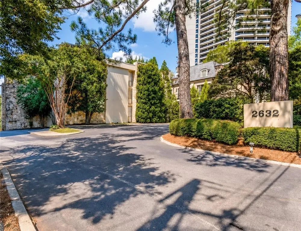 2632 Peachtree Road Nw Unit 304b, Atlanta, Georgia 30305, 2 Bedrooms Bedrooms, 0 ,2 BathroomsBathrooms,Residential,For Sale,2632 Peachtree Road Nw Unit 304b,7799817 2632 Peachtree Road Nw Unit 304b, Atlanta, Georgia 30305, 2 Bedrooms Bedrooms, 0 ,2 BathroomsBathrooms,Residential,For Sale,2632 Peachtree Road Nw Unit 304b,7799817