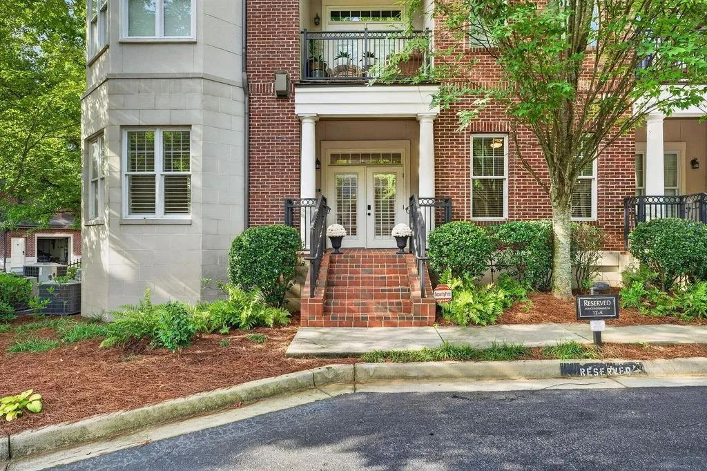 3635 E Paces Circle Ne Unit 1120, Atlanta, Georgia 30326, 2 Bedrooms Bedrooms, 0 ,2 BathroomsBathrooms,Residential,For Sale,3635 E Paces Circle Ne Unit 1120,7823926 3635 E Paces Circle Ne Unit 1120, Atlanta, Georgia 30326, 2 Bedrooms Bedrooms, 0 ,2 BathroomsBathrooms,Residential,For Sale,3635 E Paces Circle Ne Unit 1120,7823926