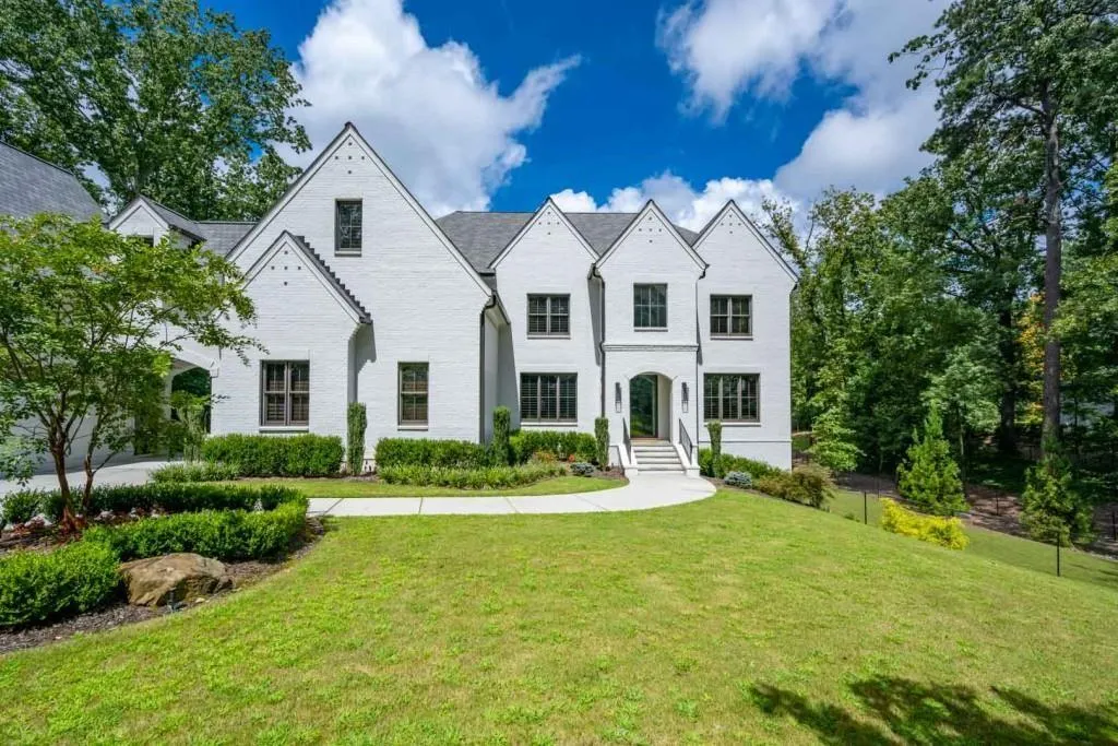 5720 Riverside Drive, Atlanta, Georgia 30327, 6 Bedrooms Bedrooms, 0 ,7 BathroomsBathrooms,Residential,For Sale,5720 Riverside Drive,7806142