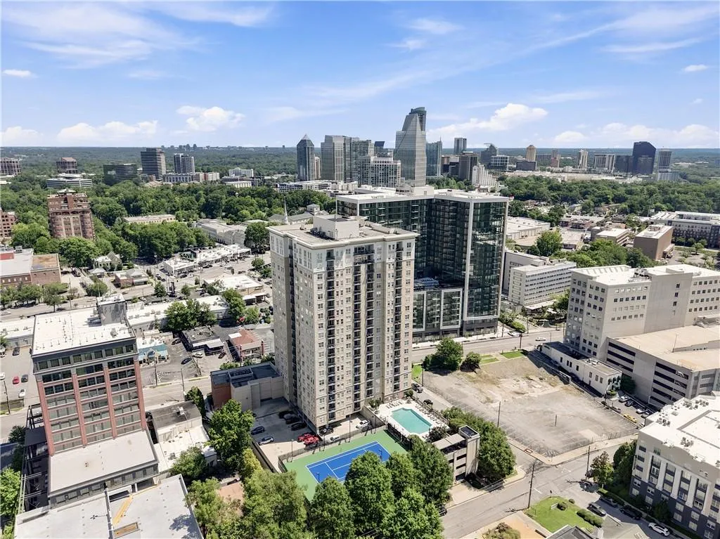 325 E Paces Ferry Road Ne Unit 704, Atlanta, Georgia 30305, 1 Bedroom Bedrooms, 0 ,1 BathroomBathrooms,Residential,For Sale,325 E Paces Ferry Road Ne Unit 704,7807760