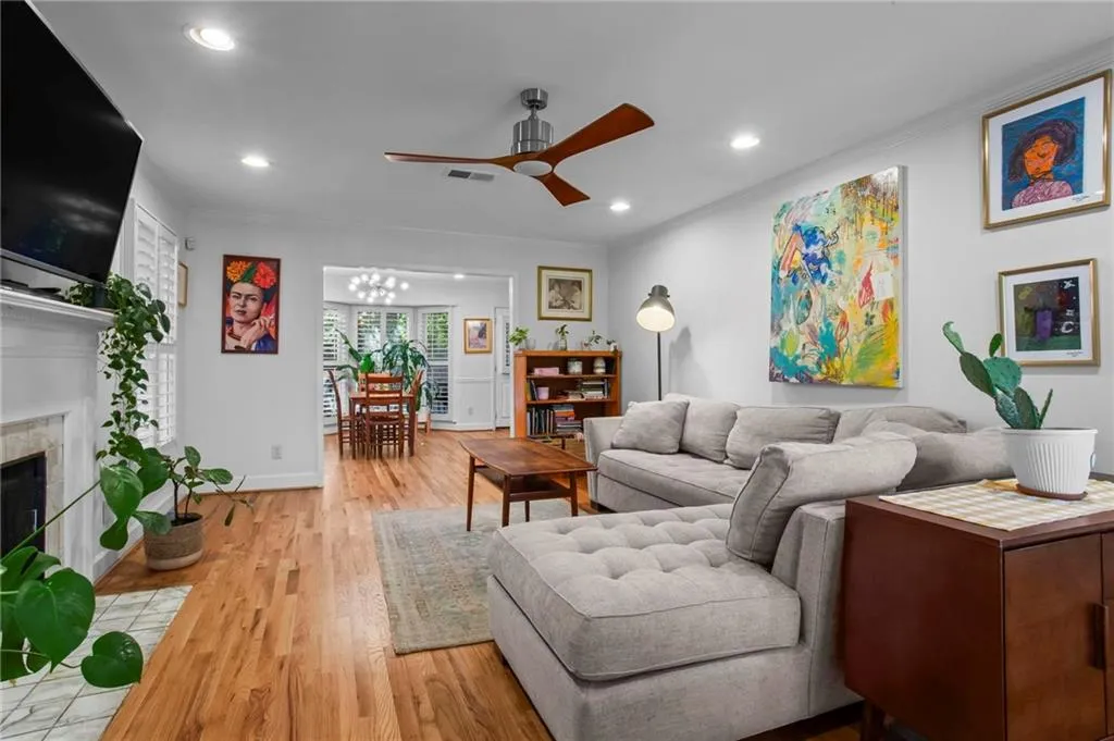 101 Defoors Mill Drive Nw, Atlanta, Georgia 30318, 2 Bedrooms Bedrooms, 0 ,2 BathroomsBathrooms,Residential,For Sale,101 Defoors Mill Drive Nw,7811859