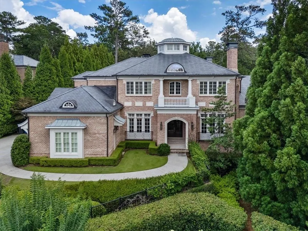 3225 W Paces Park Court Nw, Atlanta, Georgia 30327, 6 Bedrooms Bedrooms, 0 ,6 BathroomsBathrooms,Residential,For Sale,3225 W Paces Park Court Nw,7813185